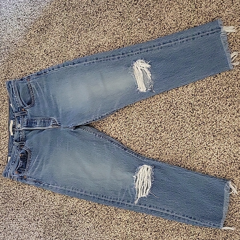 Levi Wedgie Straight Jeans